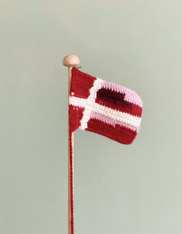 Strikket Flag på Flagstang