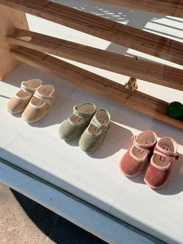 Baby Velvet Shoes Beige